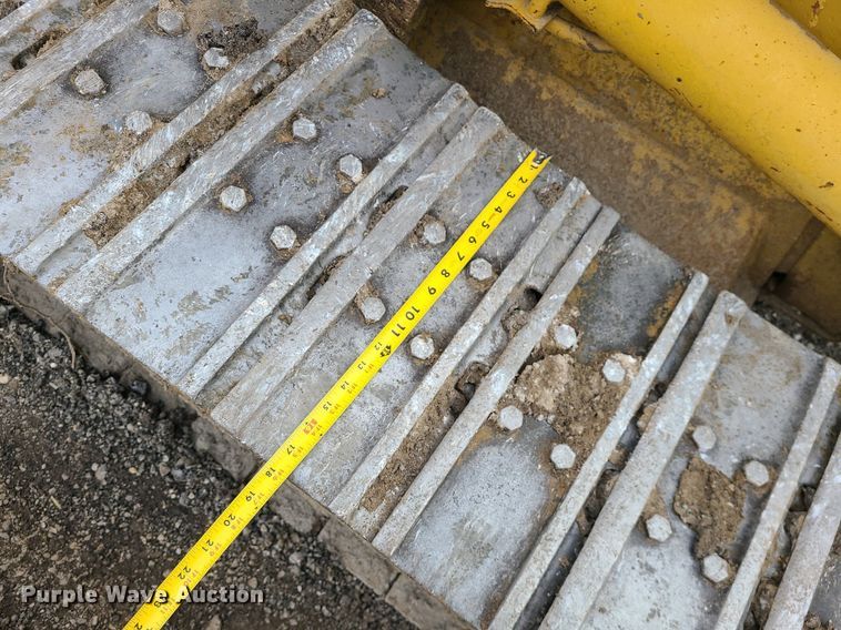 image for item LJ9449 1989 Caterpillar 943  track loader