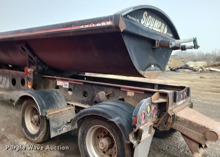 image for item LJ9450 2007 Sidumpr  side dump trailer