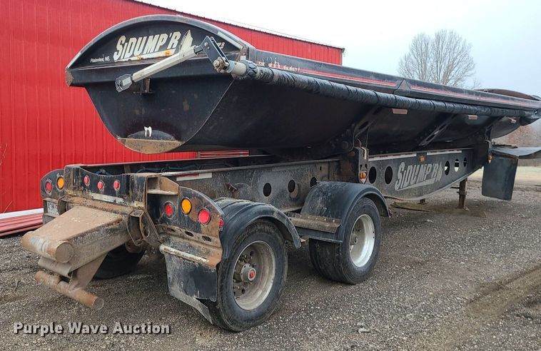 image for item LJ9450 2007 Sidumpr  side dump trailer