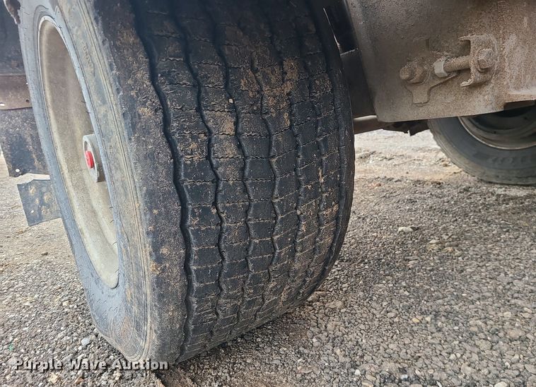 image for item LJ9450 2007 Sidumpr  side dump trailer