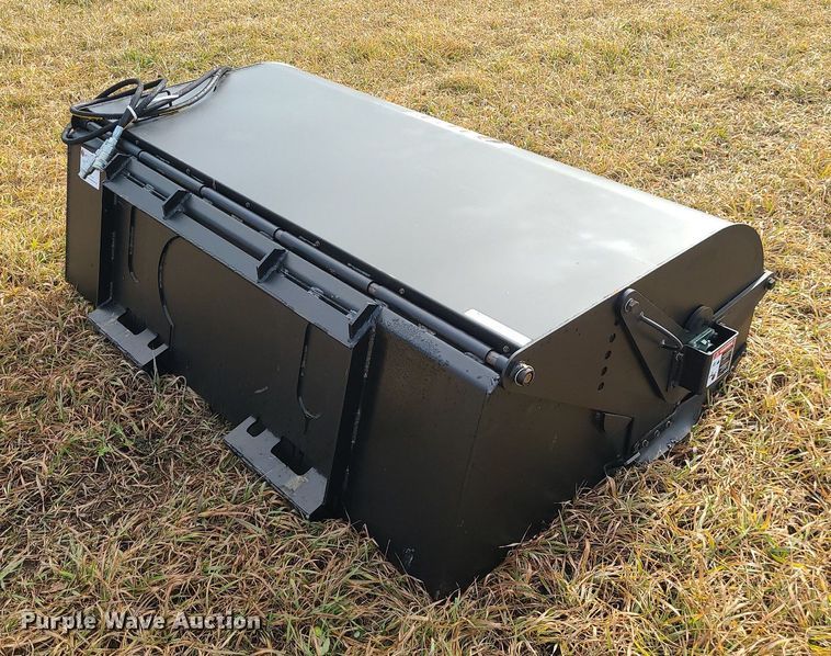 image for item LJ9451 JCT  skid steer broom