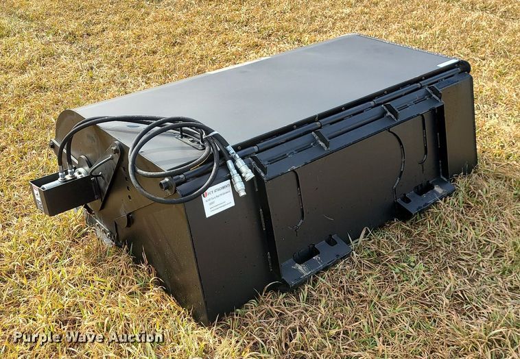 image for item LJ9451 JCT  skid steer broom