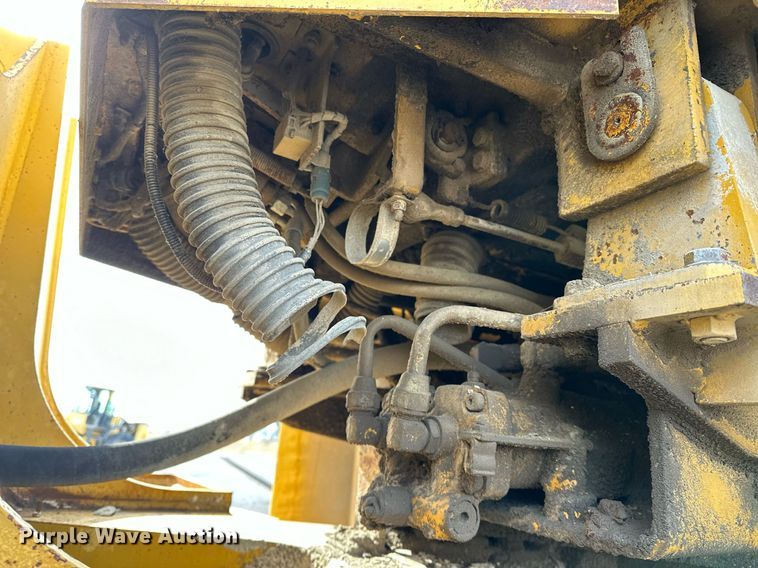 image for item LK9721 Kawasaki  wheel loader