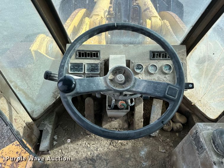 image for item LK9721 Kawasaki  wheel loader