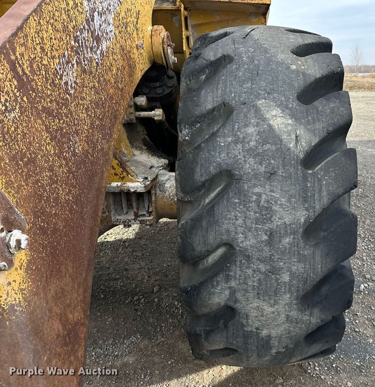 image for item LK9721 Kawasaki  wheel loader