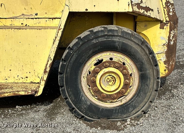 image for item LK9722 Hyster H280XL  forklift