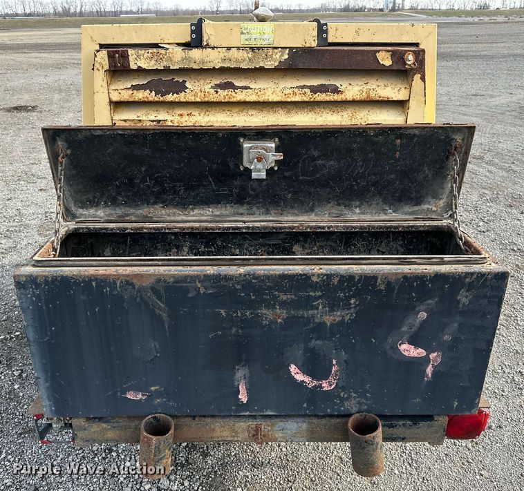 image for item LK9723 2001 Atlas XAS 96  air compressor