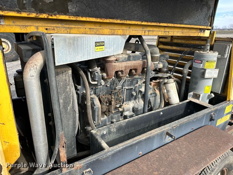 image for item LK9723 2001 Atlas XAS 96  air compressor