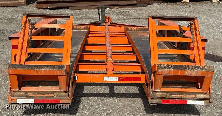 image for item LK9733 1984 Belshe T-2(3A)  equipment trailer