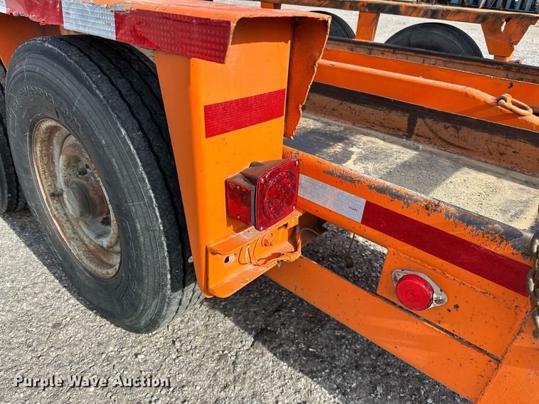 image for item LK9733 1984 Belshe T-2(3A)  equipment trailer