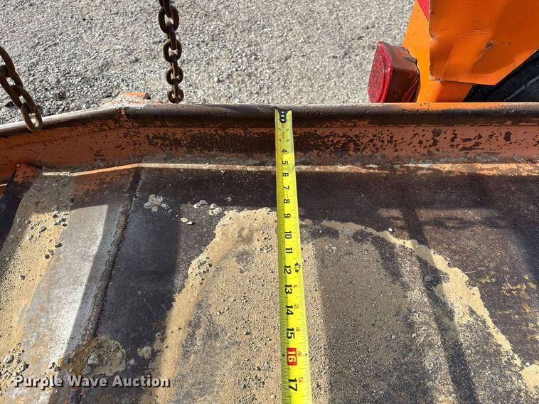 image for item LK9733 1984 Belshe T-2(3A)  equipment trailer