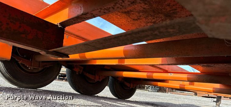 image for item LK9733 1984 Belshe T-2(3A)  equipment trailer