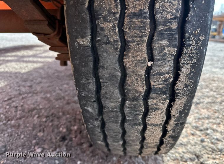 image for item LK9733 1984 Belshe T-2(3A)  equipment trailer