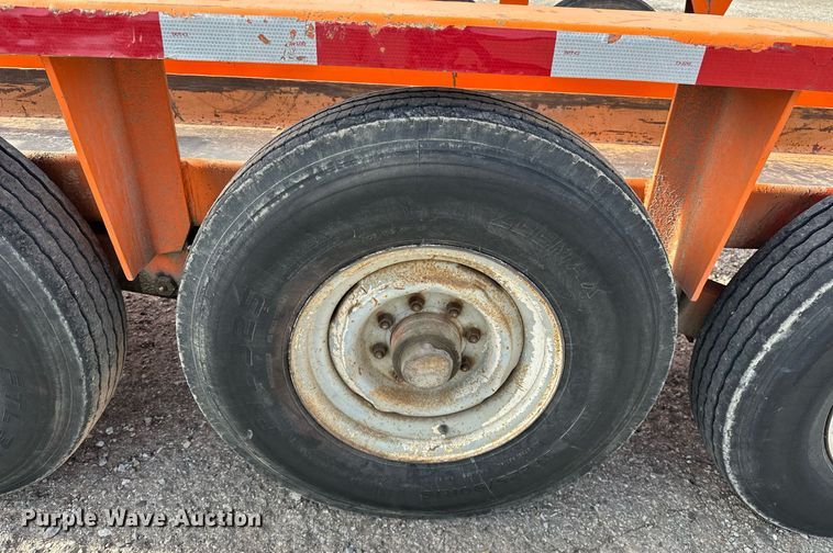 image for item LK9733 1984 Belshe T-2(3A)  equipment trailer