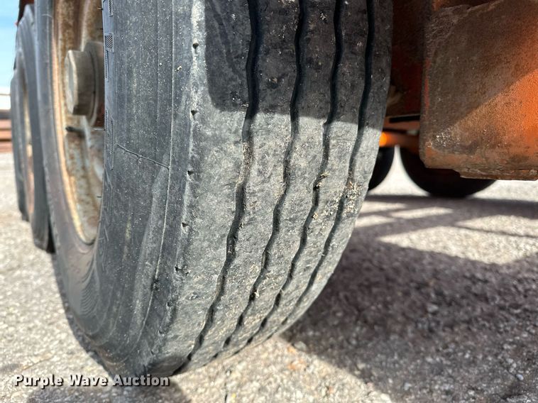 image for item LK9733 1984 Belshe T-2(3A)  equipment trailer