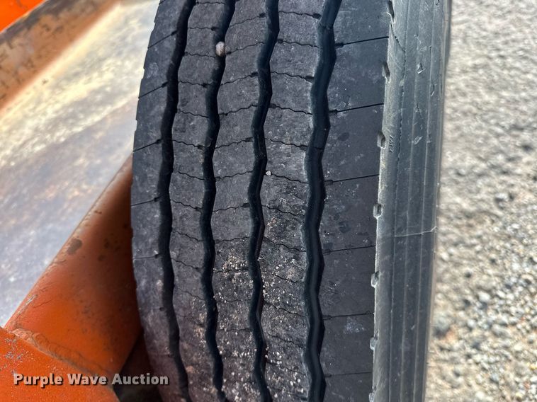 image for item LK9733 1984 Belshe T-2(3A)  equipment trailer