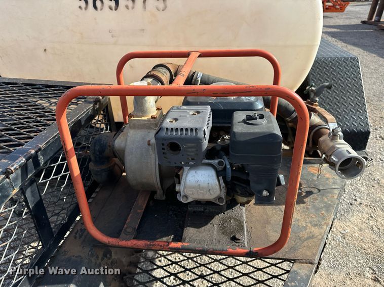 image for item LK9734 2005 Texas Bragg HH58WD70  tank trailer