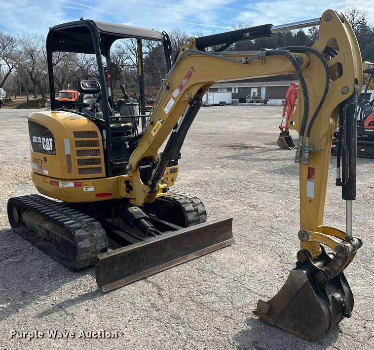 image for item LK9735 Caterpillar 302.7D CR  mini excavator