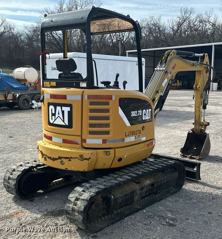image for item LK9735 Caterpillar 302.7D CR  mini excavator