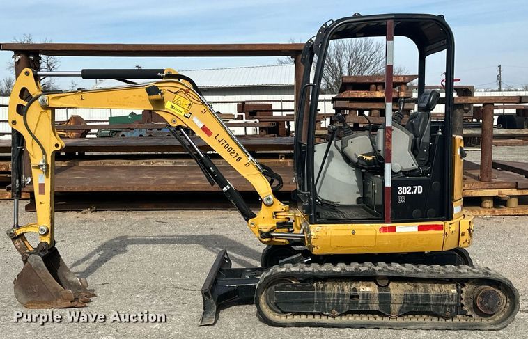 image for item LK9735 Caterpillar 302.7D CR  mini excavator