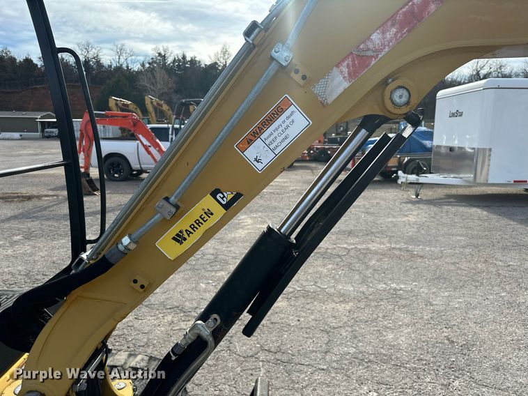 image for item LK9735 Caterpillar 302.7D CR  mini excavator