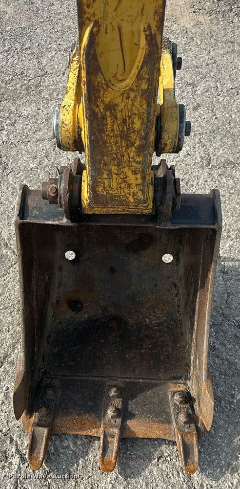 image for item LK9735 Caterpillar 302.7D CR  mini excavator