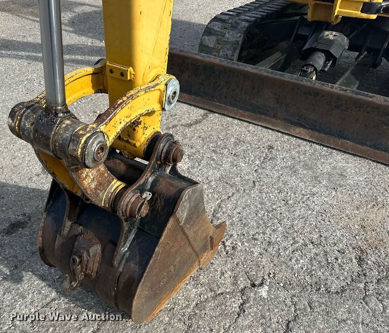 image for item LK9735 Caterpillar 302.7D CR  mini excavator