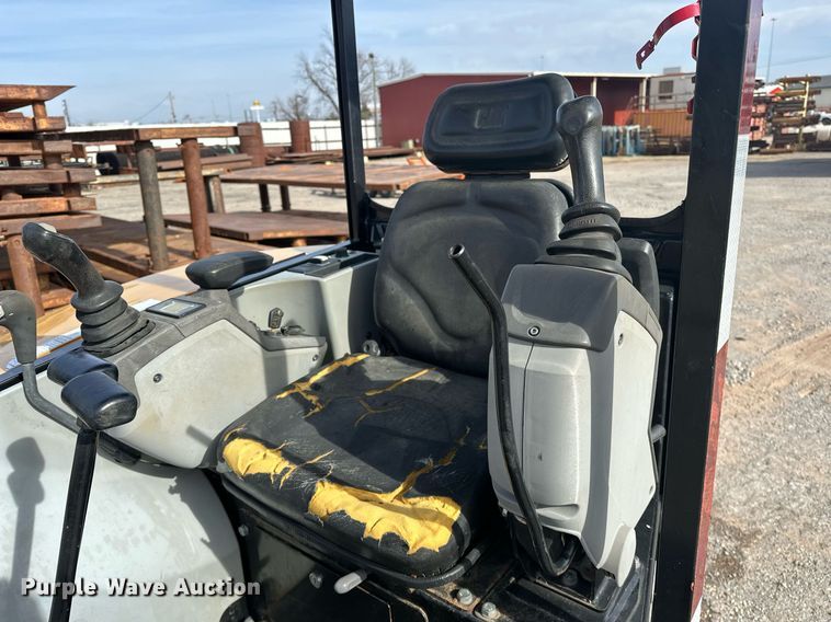 image for item LK9735 Caterpillar 302.7D CR  mini excavator