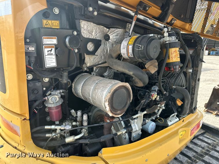 image for item LK9735 Caterpillar 302.7D CR  mini excavator