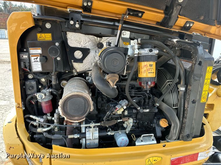 image for item LK9735 Caterpillar 302.7D CR  mini excavator