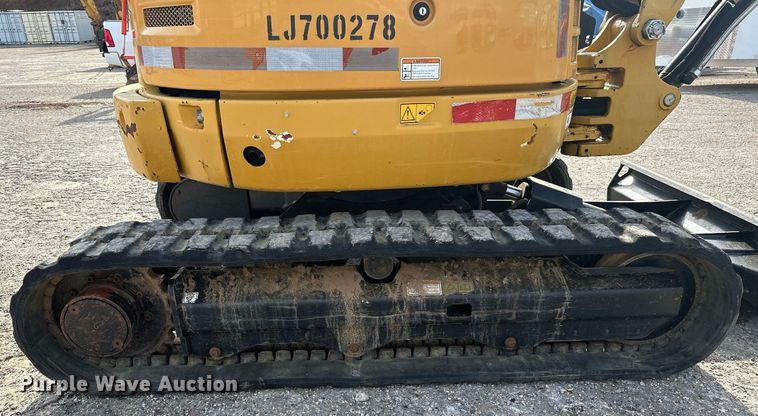 image for item LK9735 Caterpillar 302.7D CR  mini excavator