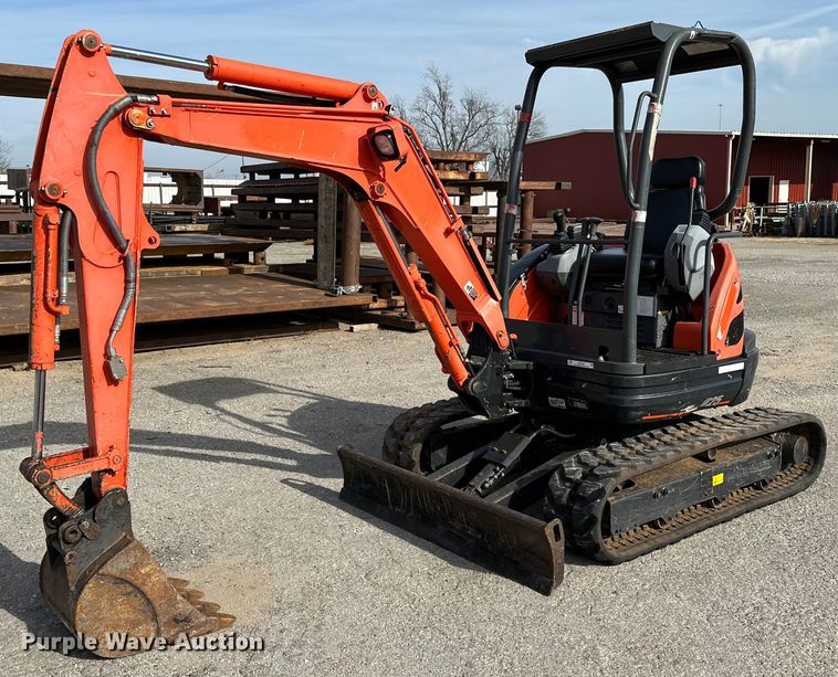 image for item LK9736 Kubota U25  mini excavator