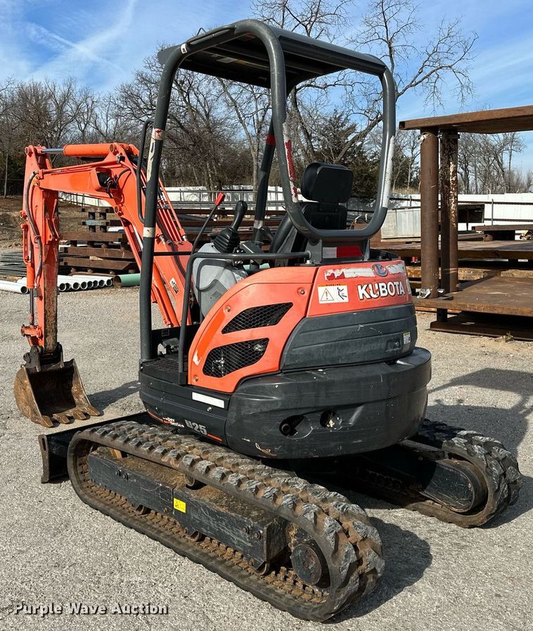 image for item LK9736 Kubota U25  mini excavator