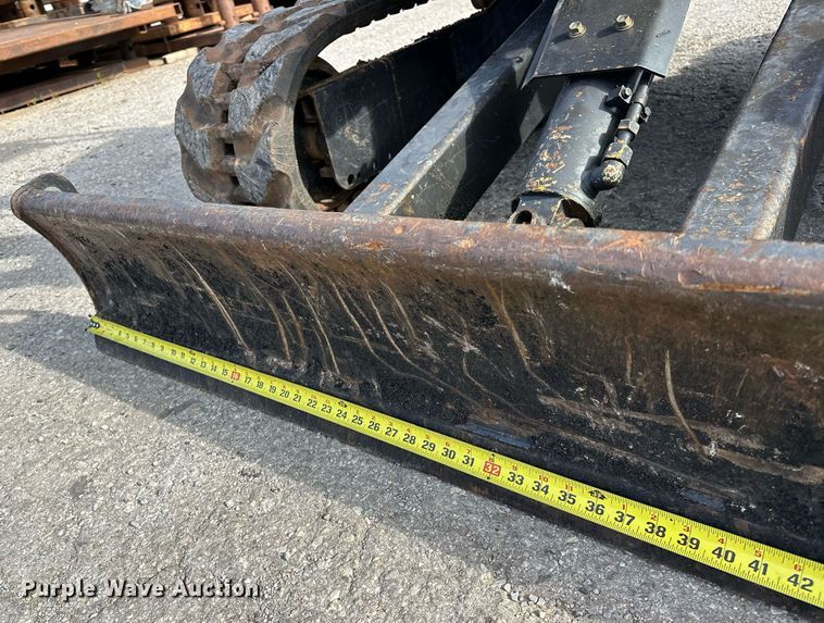 image for item LK9736 Kubota U25  mini excavator