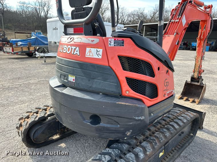 image for item LK9736 Kubota U25  mini excavator