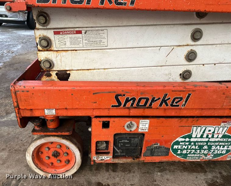 image for item LO9445 Snorkel S1930  scissor lift