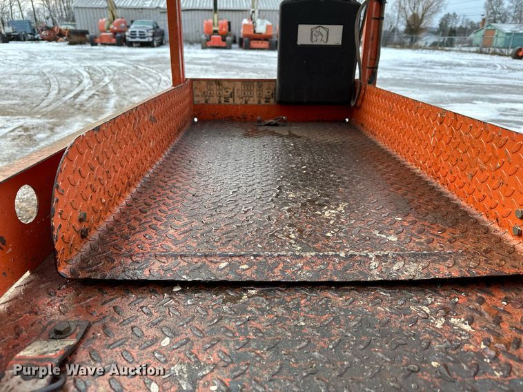 image for item LO9445 Snorkel S1930  scissor lift