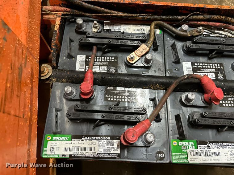 image for item LO9445 Snorkel S1930  scissor lift