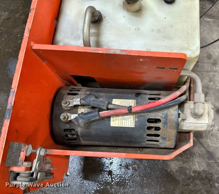 image for item LO9445 Snorkel S1930  scissor lift