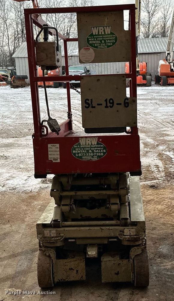 image for item LO9446 Sky Jack SJIII 3219  scissor lift