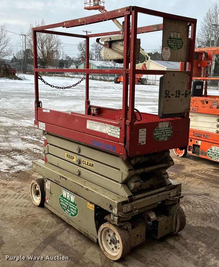 image for item LO9446 Sky Jack SJIII 3219  scissor lift