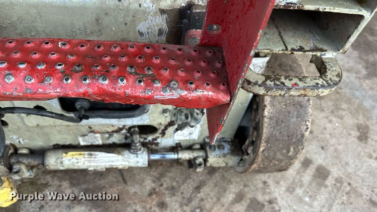 image for item LO9446 Sky Jack SJIII 3219  scissor lift