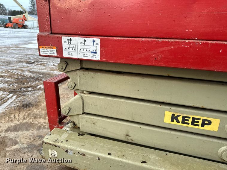 image for item LO9446 Sky Jack SJIII 3219  scissor lift