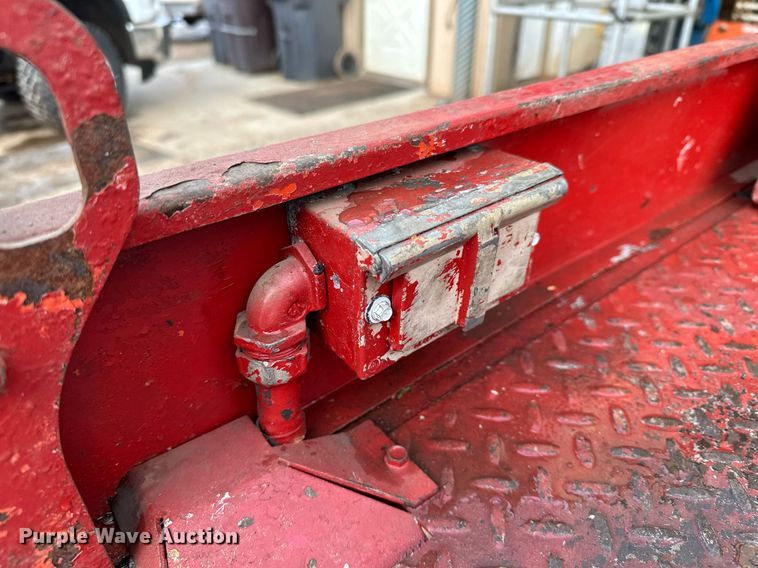 image for item LO9446 Sky Jack SJIII 3219  scissor lift