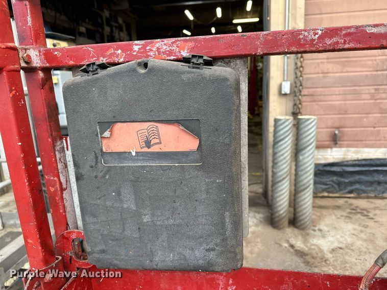 image for item LO9446 Sky Jack SJIII 3219  scissor lift