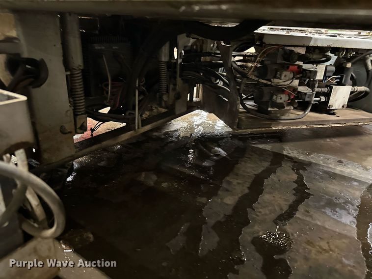 image for item LO9446 Sky Jack SJIII 3219  scissor lift