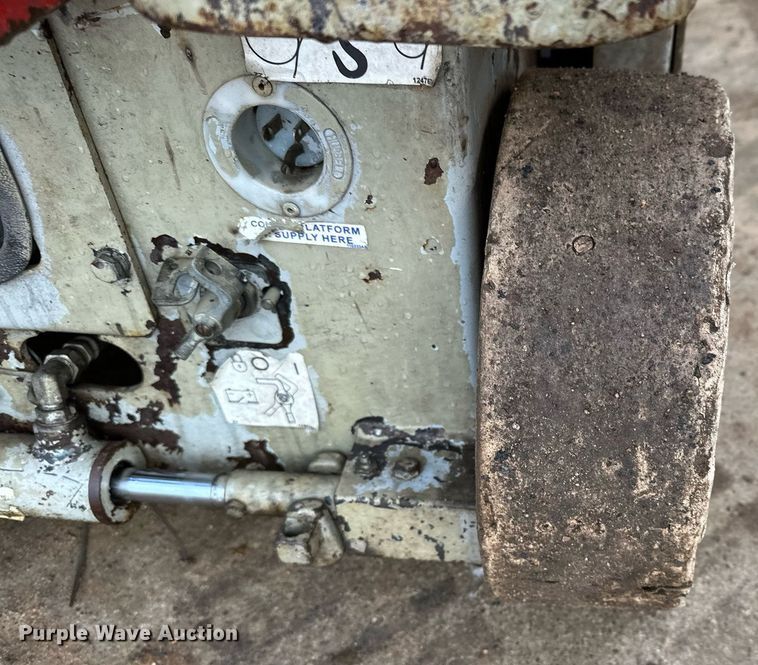 image for item LO9446 Sky Jack SJIII 3219  scissor lift