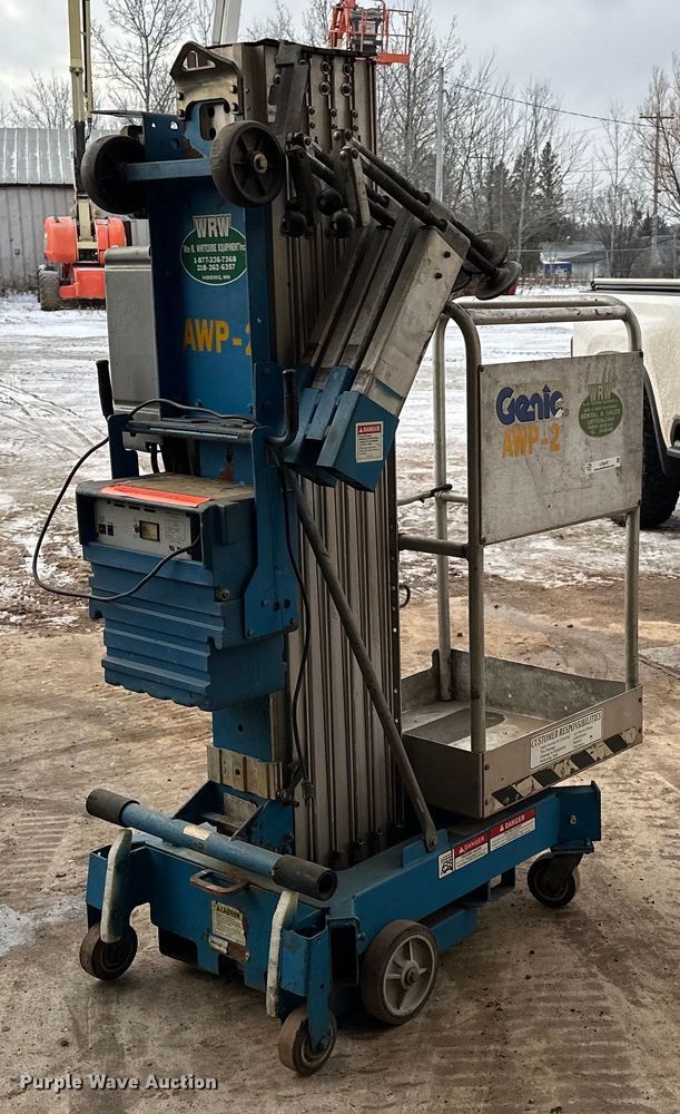 image for item LO9447 Genie AWP24  vertical lift