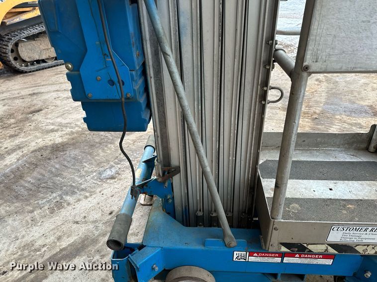 image for item LO9447 Genie AWP24  vertical lift