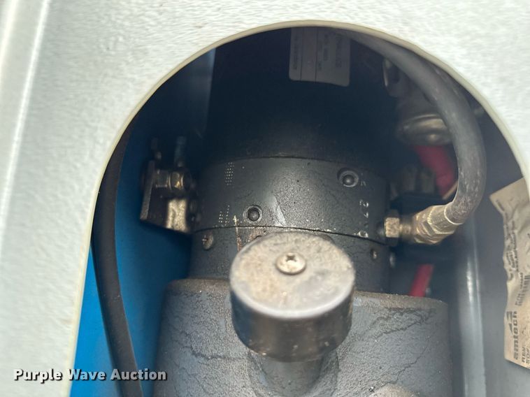 image for item LO9447 Genie AWP24  vertical lift